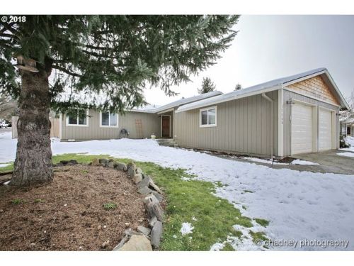 17700 Towle Dr, Sandy OR  97055-8284 exterior