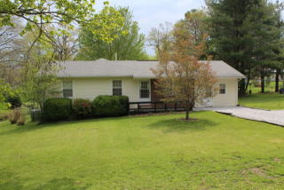 122 Lee Cir, Crossville, TN 38555-5768