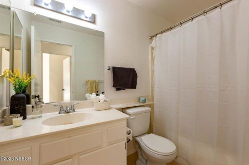 2442 Santa Rosa St, Santa Maria CA  93455-1731 exterior