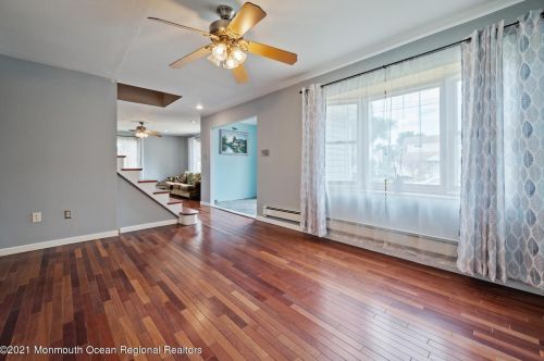 315 Morgan Ave, Old Bridge NJ  08857-1126 exterior