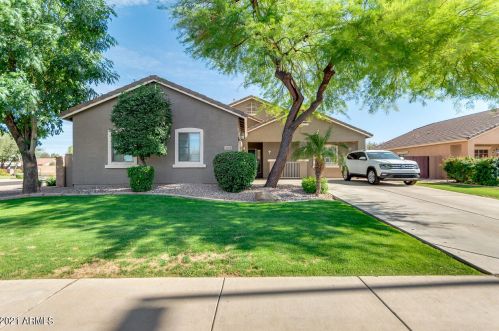 3563 Cabrillo Ct, Gilbert, AZ 85297-9442