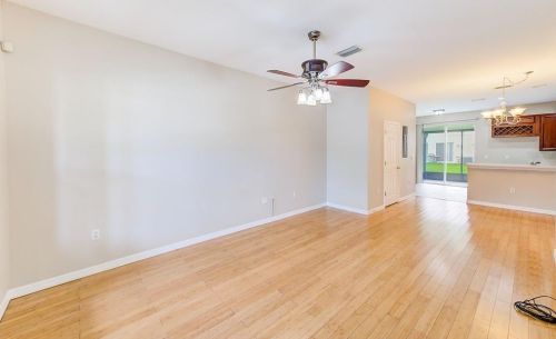4740 68th Ave, Pinellas Park, FL 33781-5263