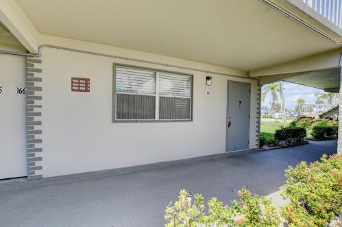 166 Brittany D, Delray Beach, FL 33446-2036