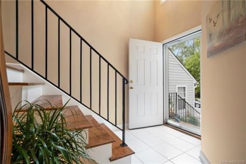9028 Saint Pierre Ln, Charlotte, NC 28277-8629