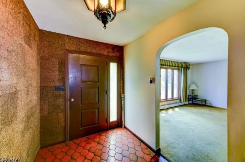 901 Meadowbrook Rd, Fredon NJ  07860-4519 exterior