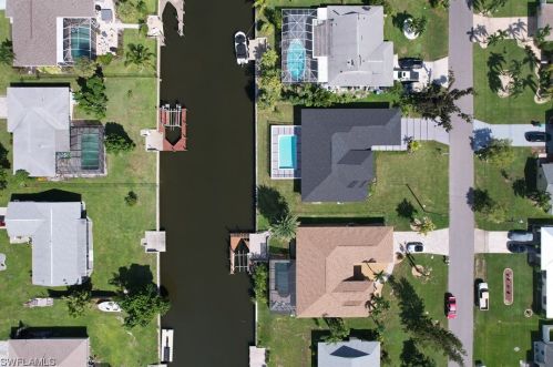 1457 16 St, Cape Coral FL  33990-6717 exterior