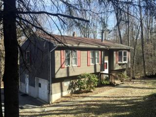 6 Grove Dr, Wantage NJ  07461-4208 exterior