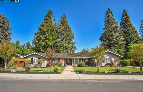 212 Morris Ranch Rd, Danville, CA 94526-4829