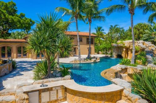 2718 Casey Ky Rd, Nokomis FL  34275-3306 exterior