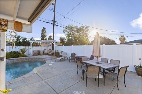 1512 Colver Pl, Covina CA 91724-2601 exterior