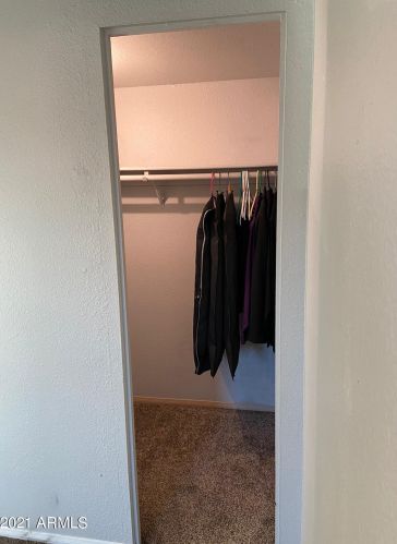 8413 34th Ave, Phoenix AZ 85053-2909 exterior