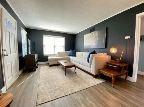 53 Harrison Blvd, Valpo IN  46383-3407 exterior