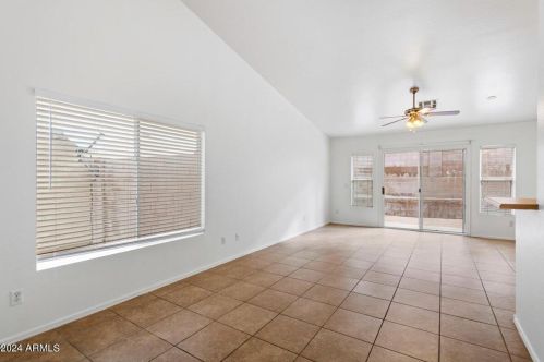 3305 Everest, Mesa, AZ 85215-4321