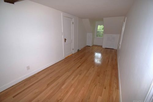 168 Sea Hill Rd, North Branford CT  06471-1406 exterior
