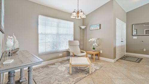 2232 14th Ave, Cape Coral, FL 33909-4469