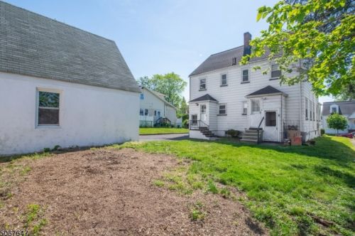 16 Irving Ter, Bloomfield NJ  07003-3811 exterior