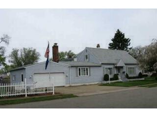 1772 36th St, Erie, PA 16508-2161