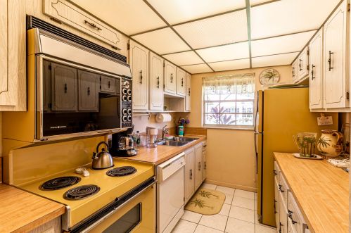 14220 Nesting Way, Delray Beach, FL 33484-8679