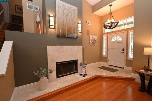 122 Tivoli Ln, Danville CA  94506-4602 exterior