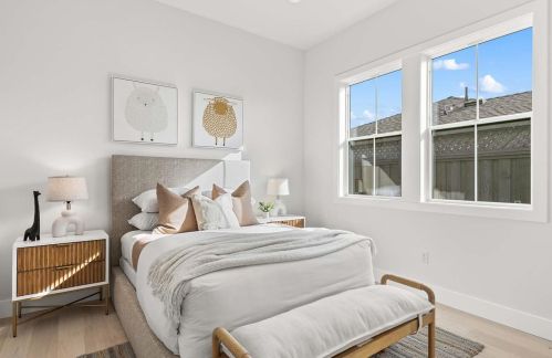 1162 Shamrock Dr, Campbell CA  95008-6118 exterior