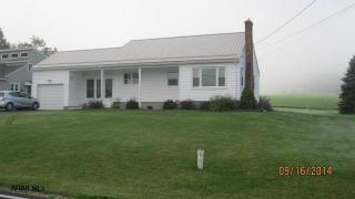 1065 Loop Rd, Hollidaysburg, PA 16648-8619