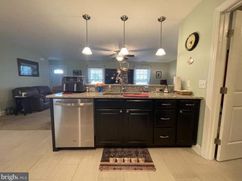 14222 Whitesville Rd, Delmar, DE 19940-4213