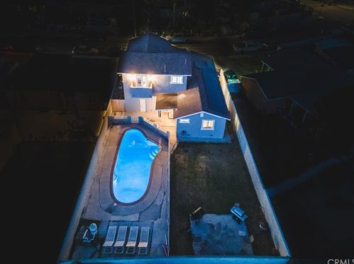 21825 Ravenna Ave, Long Beach CA  90745-3132 exterior