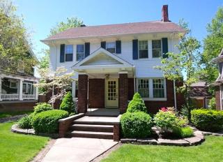 2176 Delaware Dr, Cleveland OH  44106-3113 exterior