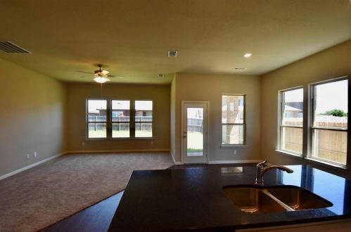 3933 Madison Ln, Denton, TX 76208-2930