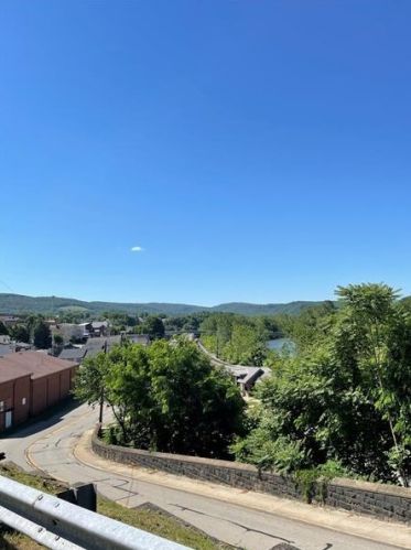 348 Arch St, South Connellsville, PA 15425-2601