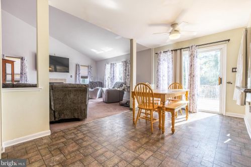 101 Stoneridge Pl, Bear DE  19701-1952 exterior