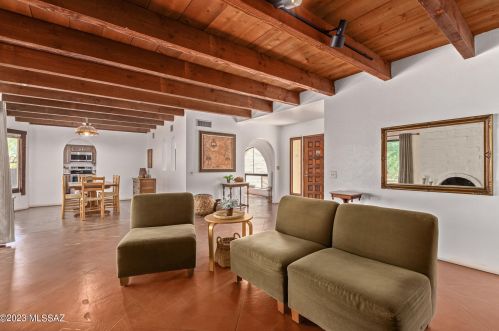 5222 Stonehouse Pl, Tucson, AZ 85750-9672