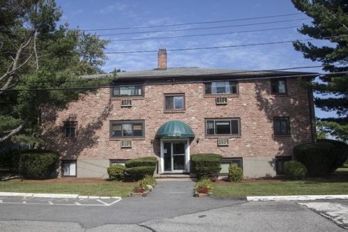 34 Bayview Ter, Danvers MA  01923-3252 exterior