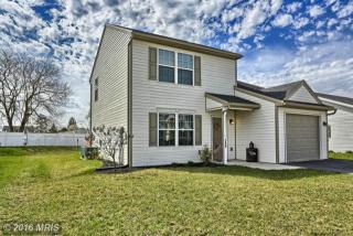 658 Bishop Ave, Chambersburg, PA 17201-1015