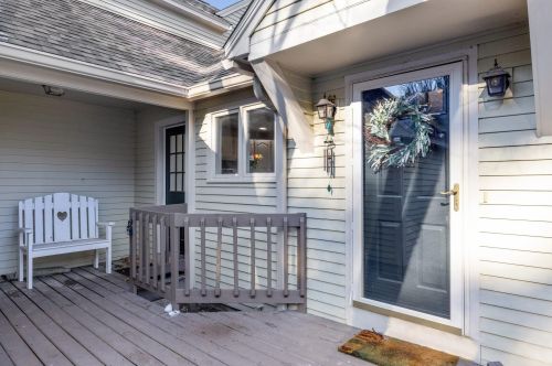 17 Atherton Ln, Amherst NH  03031-3064 exterior