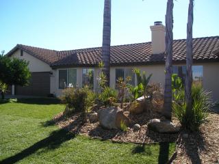 474 Ali Way, Fallbrook CA  92028-3900 exterior