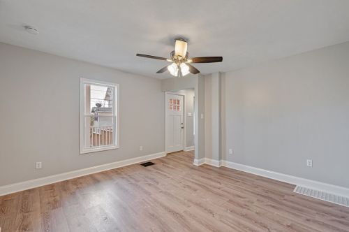 108 Oak Spring Rd, Canonsburg PA  15317-1045 exterior