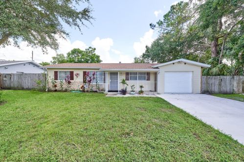 6326 Inca St, Orlando, FL 32807-4739
