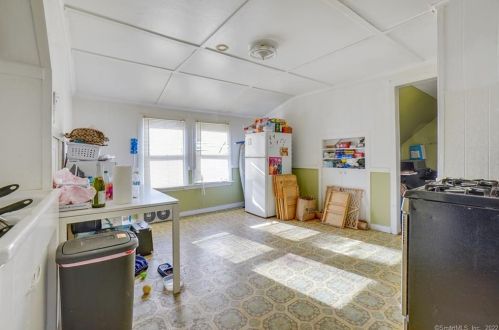 69 Emmett Ave, Derby CT 06418-1231 exterior