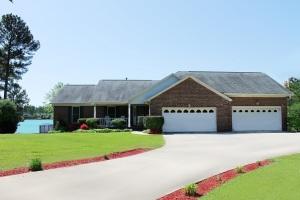 296 Pineridge Cv, Sanford, NC 27332-0198