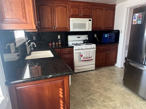 2509 180 St, Torrance CA  90504-5204 exterior