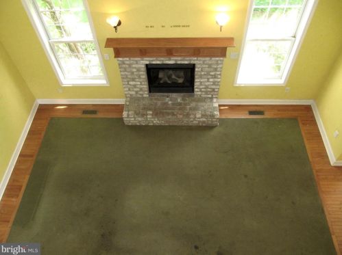 28 Berkshire Dr, Shrewsbury PA  17361-1130 exterior