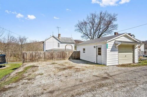 735 Old Route 51 Rd, Waltersburg, PA 15488-1018