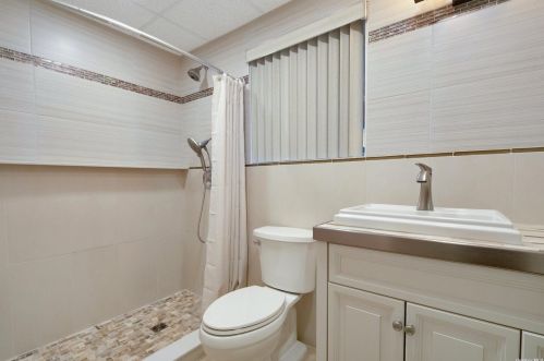 162 Miller Place Rd, Miller Place NY  11764-2803 exterior