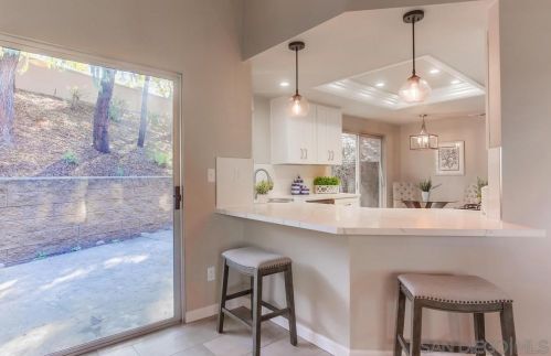 11781 Caminito De Las Missiones, San Diego CA 92128-3342 exterior