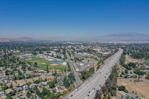 1137 Cypress Ave, Redlands CA  92373-5723 exterior
