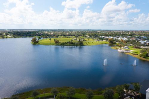 12170 Bennington Cir, Port Saint Lucie FL  34987-2703 exterior