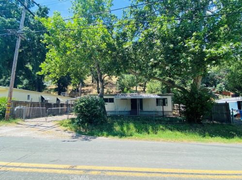 6859 Rosemont Dr, Lucerne, CA 95458-8579