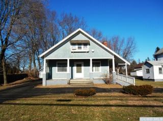 220 Jefferson Hts, Cementon, NY 12414-2110