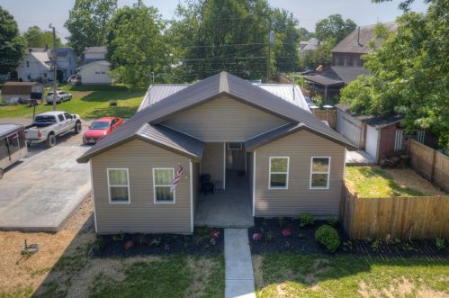 312 Oak St, Hide Away Hills OH  43107-1038 exterior